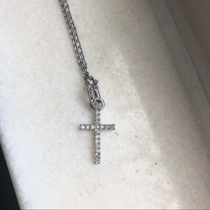 Swarovski cross necklzce